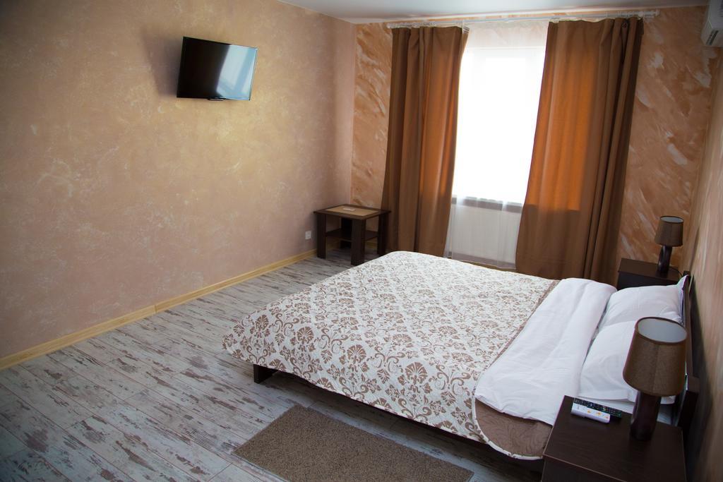 Flat2Let Lägenhet Boryspilʼ Exteriör bild