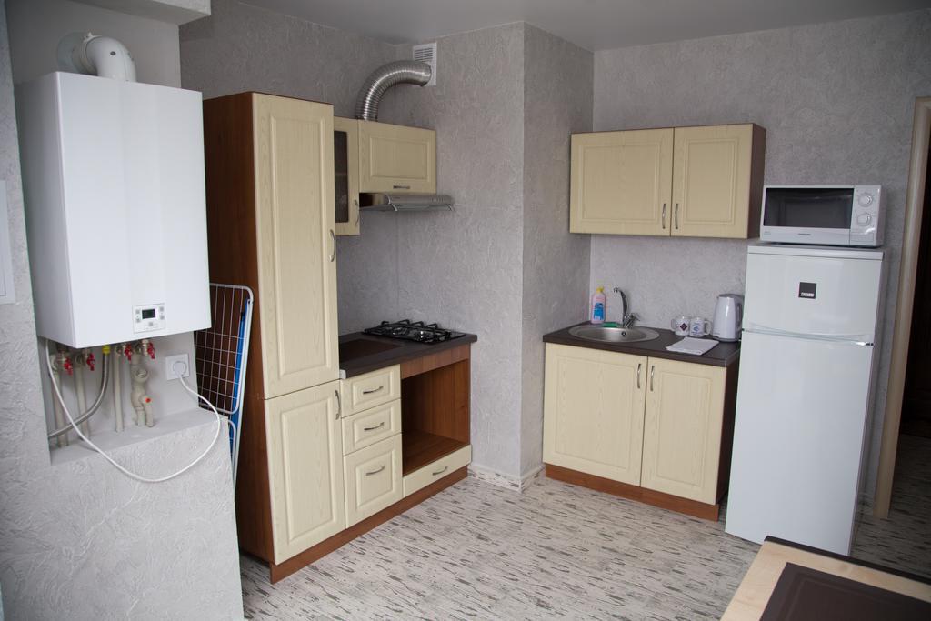 Flat2Let Lägenhet Boryspilʼ Exteriör bild