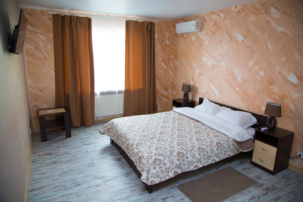 Flat2Let Lägenhet Boryspilʼ Exteriör bild